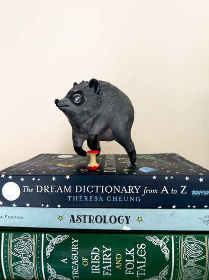💥 Last Day 49% OFF – Jimothy Figurine