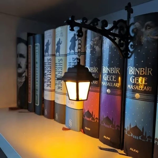 Vintage Library Lantern Bookshelf Lamp – Warm LED Book Nook Light