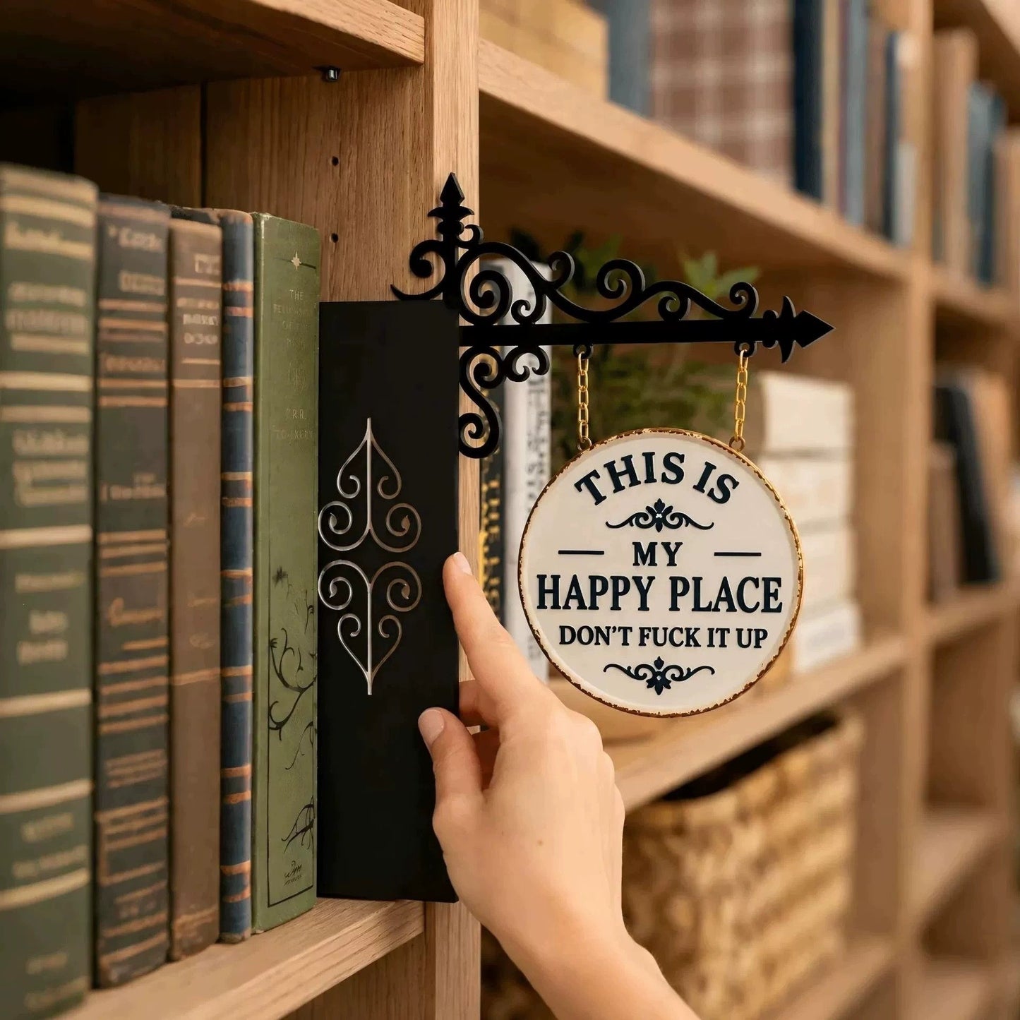 Vintage Library Lantern Bookshelf Lamp – Warm LED Book Nook Light